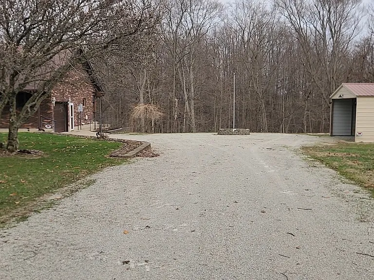4283 N Willow Grove Rd — Photo 3