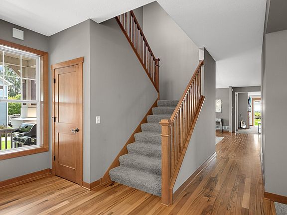 4th image of 4692 159th St W