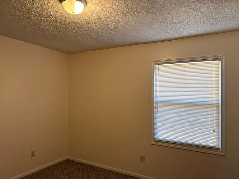 2014 Cedar Point Cir — Photo 7