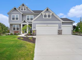 3222 Rocaway Dr, Hudsonville, MI 49426