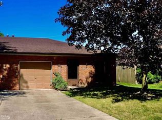 5843 Niles St #1, Troy, MI 48098