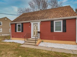 15 Backes Ct, Wallingford, CT 06492