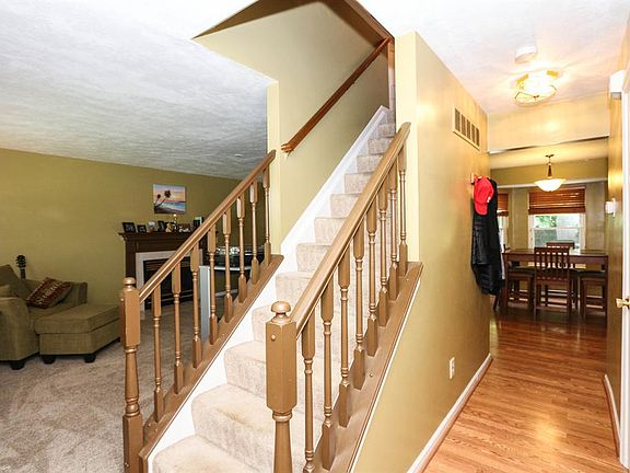 4th image of 8612 Saratoga Way