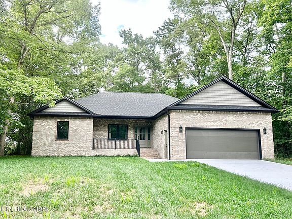 2nd image of 614 Apoka Ln