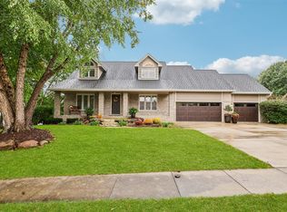 4526 91st St, Urbandale, IA 50322
