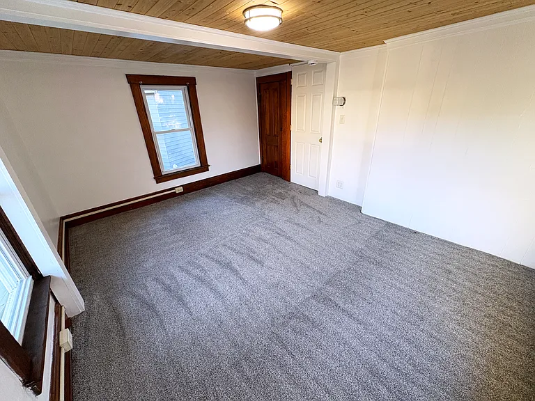 41 N Lancaster St — Photo 22