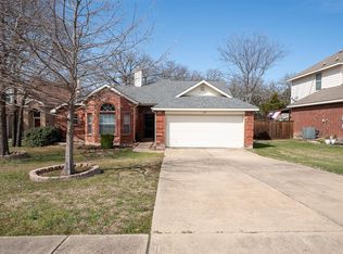 399 Sunrise Cir, Seagoville, TX 75159