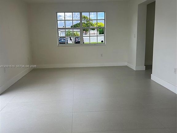 5th image of 9230 SW 41st St