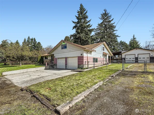 2607 94th Avenue E, Edgewood, WA 98371