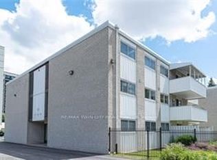 24 Mooregate Cres #305, Kitchener, ON N2M 2G1