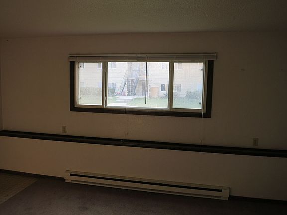3rd image of 1115-1121 E 5th St #1117