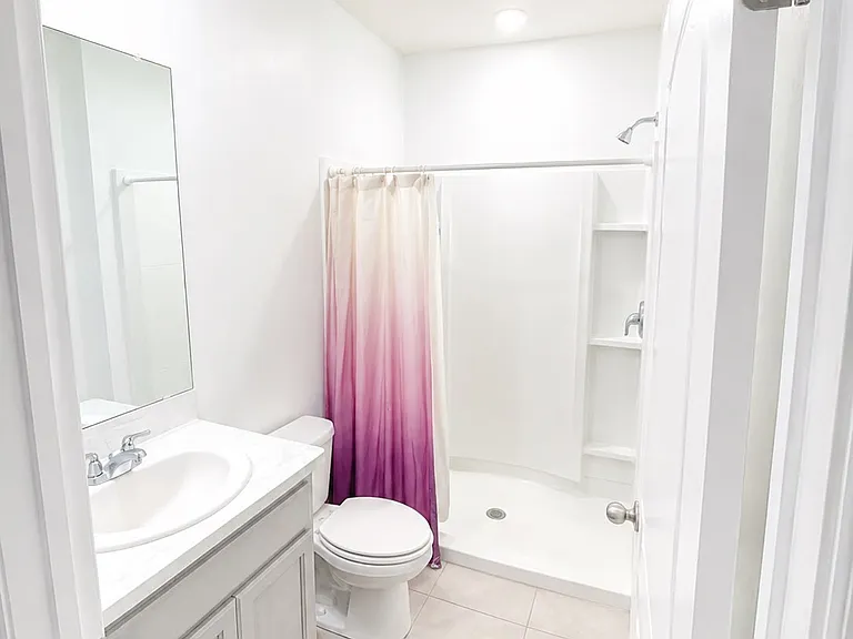 412 Burnham Cir — Photo 6