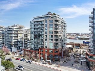 369 Tyee Rd #1102, Victoria, BC V9A 0B6