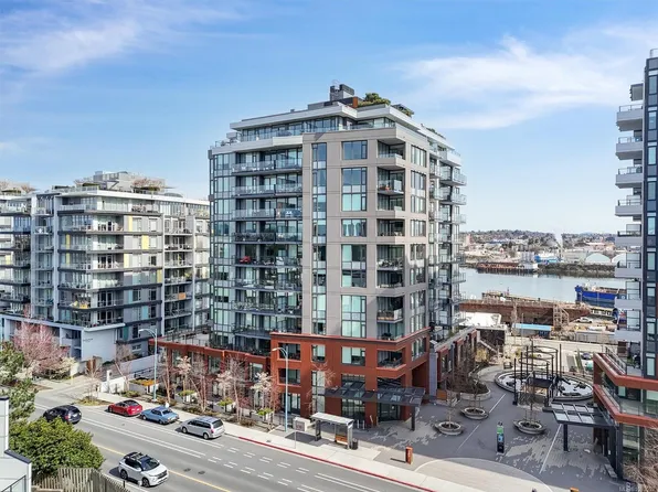 369 Tyee Rd #1102, Victoria, BC V9A 0B6