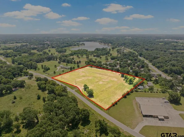 Billy Daniels Pkwy, Mount Pleasant, TX 75455
