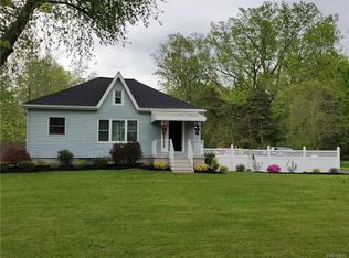 4671 Creek Rd, Lewiston, NY 14092