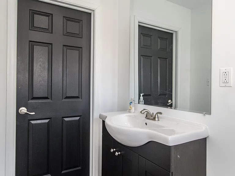2316 E Lehigh Ave — Photo 21