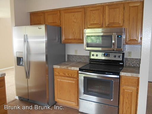 3rd image of 9105 Bellcove Cir
