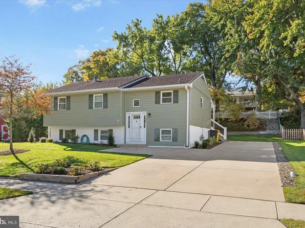 495 Williamsburg Ln, Odenton, MD 21113