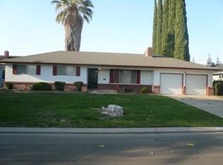 2206 Yosemite Ave, Escalon, CA 95320