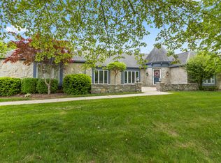 8029 Castle Lake Rd, Indianapolis, IN 46256