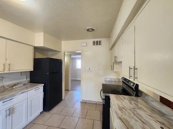 1143A Gatewood Ave SW, Albuquerque, NM 87105