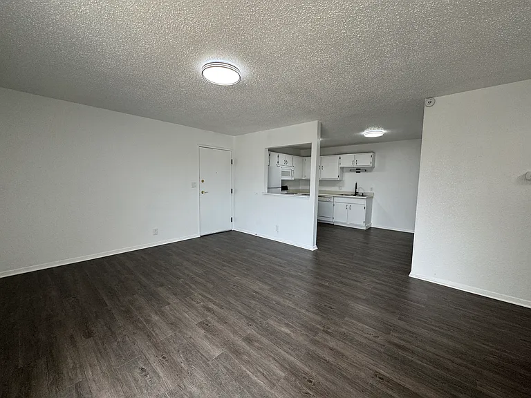 Prairie View Apartments — Photo 26
