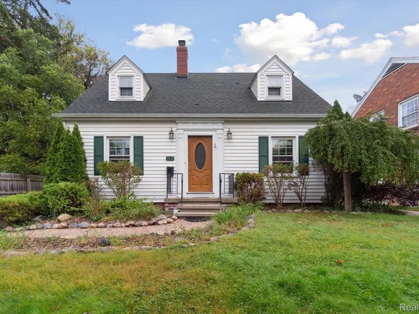 1415 Ridgelawn Ave, Flint, MI 48503