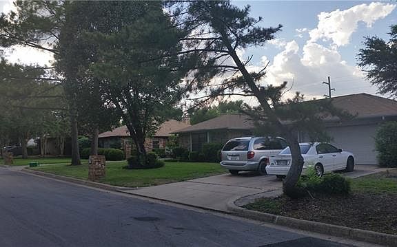 2nd image of 233 Shady Oaks Dr