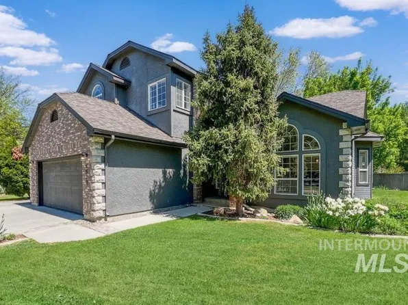 5572 N Eddy Pl, Garden City, ID 83714