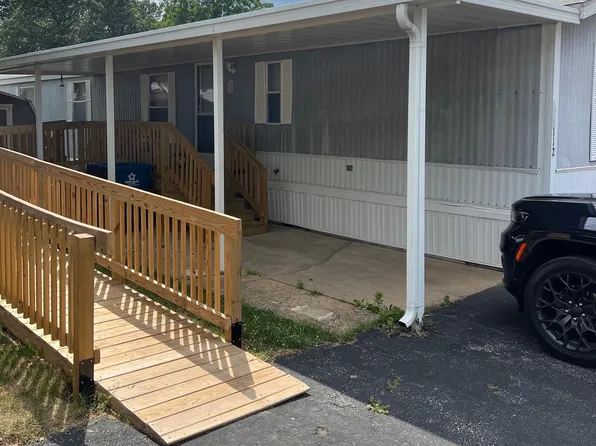 112 Rustique Dr, York, PA 17408