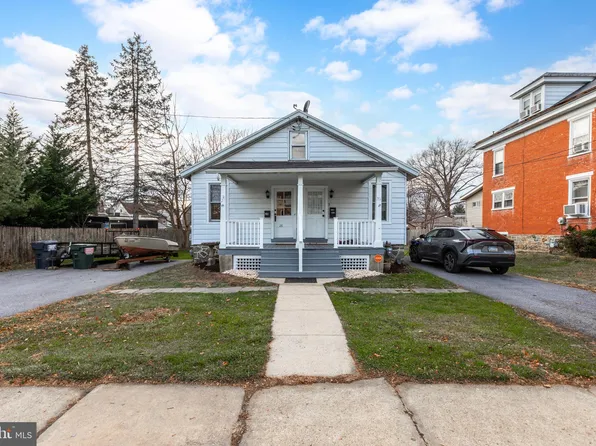 26-28 S 5th St, Oxford, PA 19363