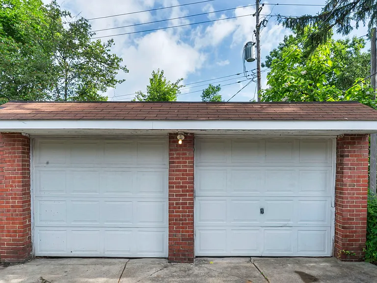 17001 Palda Dr — Photo 25