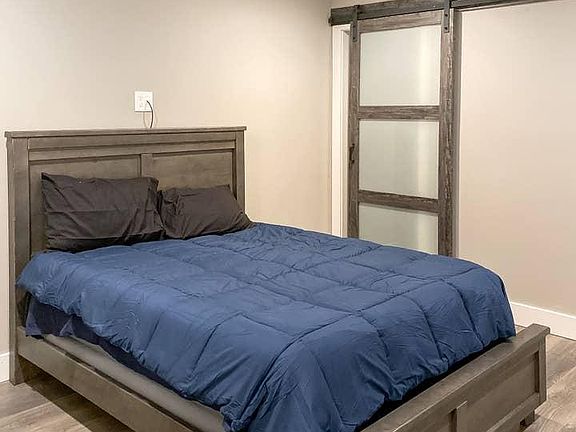 4th image of 1459 E San Fernando St #1