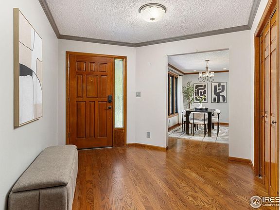 3rd image of 1088 Princeton Dr