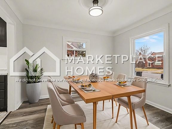 5th image of 11235 Roxbury St