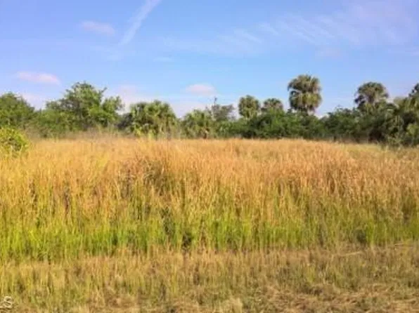 3010 41st ST SW, LEHIGH ACRES, FL 33976