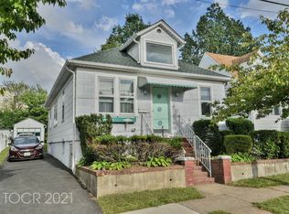 30 Pershing St, Garfield, NJ 07026
