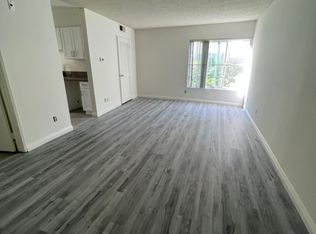 10911 Rochester Ave #205, Los Angeles, CA 90024