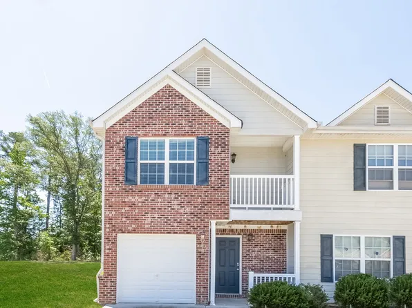 1752 Old Dogwood, Jonesboro, GA 30238