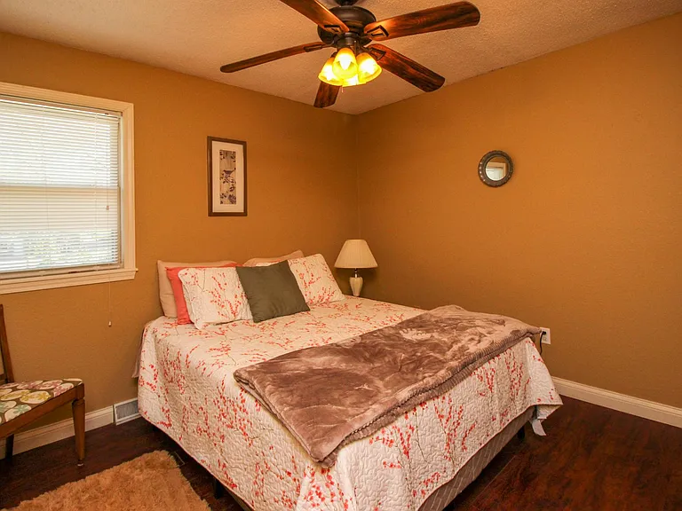 405 Mimosa Ct #5 — Photo 14