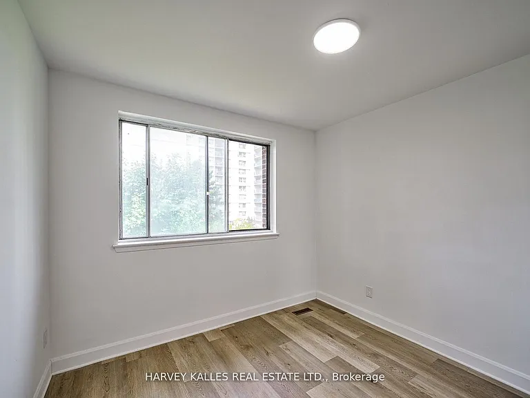 2012 Sheppard Ave W #Townhouse 102 — Photo 27