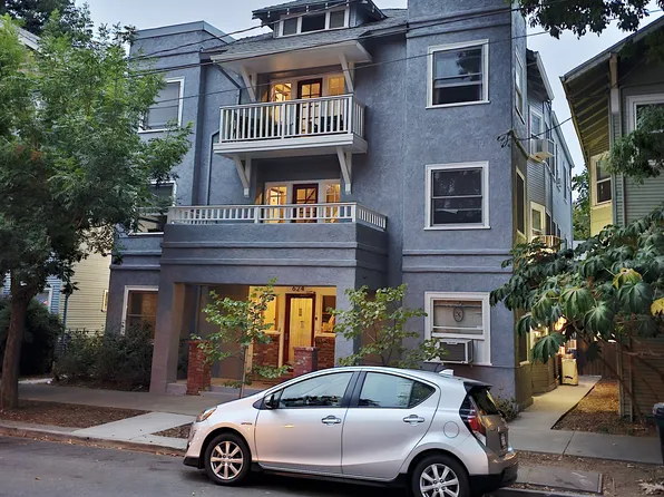 624 14th St #8, Sacramento, CA 95814