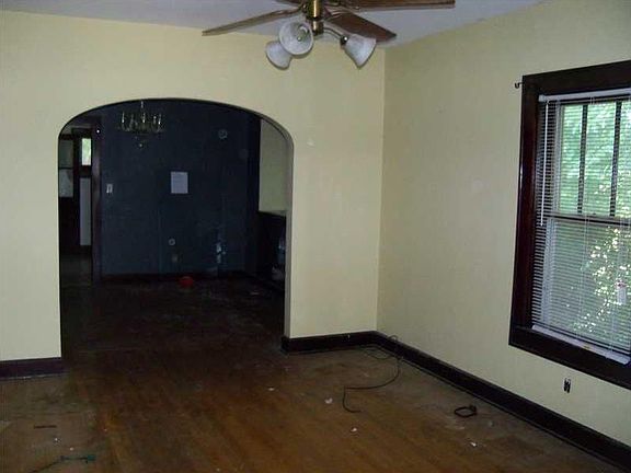 5th image of 1302 E Southern Ave