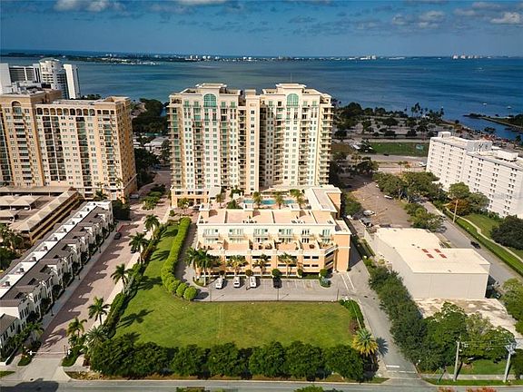 2nd image of 800 N Tamiami Trl Unit 1106