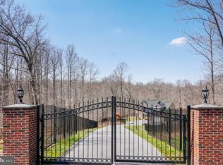 13100 Crestmar Ct, Upper Marlboro, MD 20772