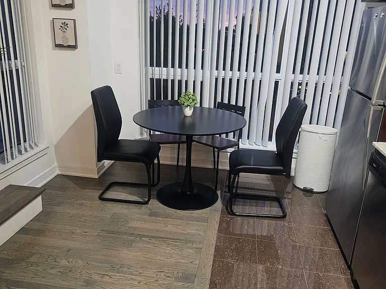 9199 Yonge St #318 — Photo 14