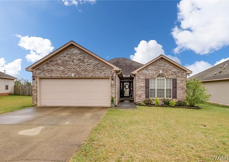1st image of 12374 Huntington Village Dr