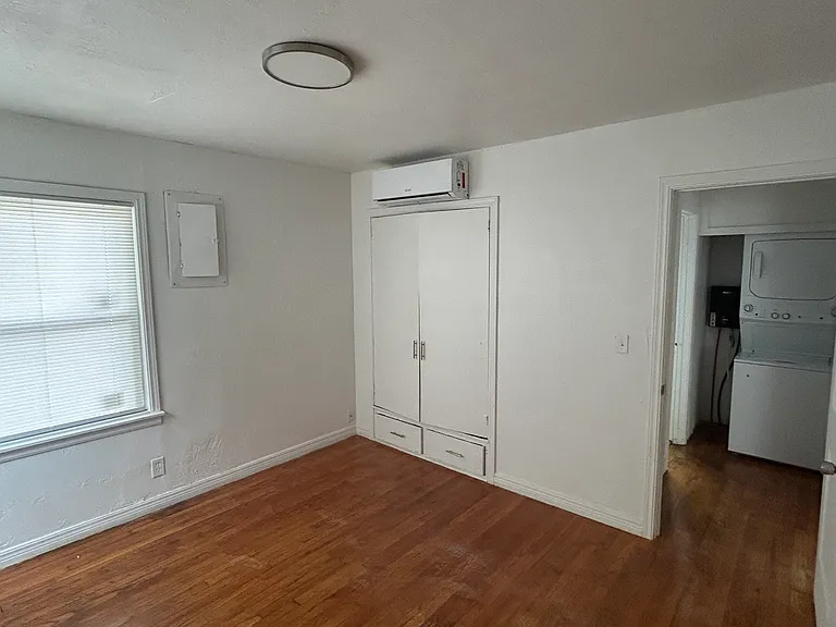 2102 N Dorothy Ave — Photo 3
