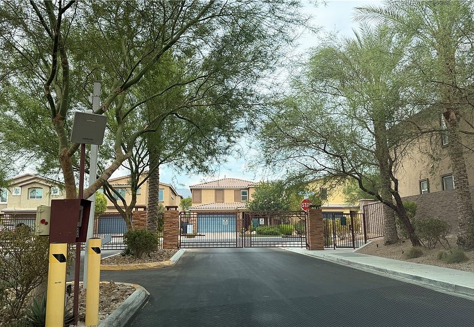 1st image of 4336 Stardusk Falls Ave